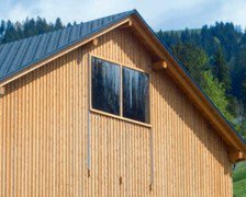 Exhaust window in a hay drying barn