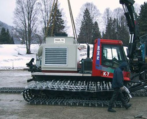 Mobile snow cooling unit, easy to transport