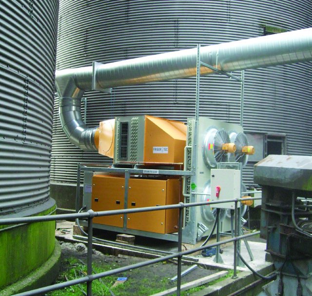 Grain cooling for 1,500-tonne silos